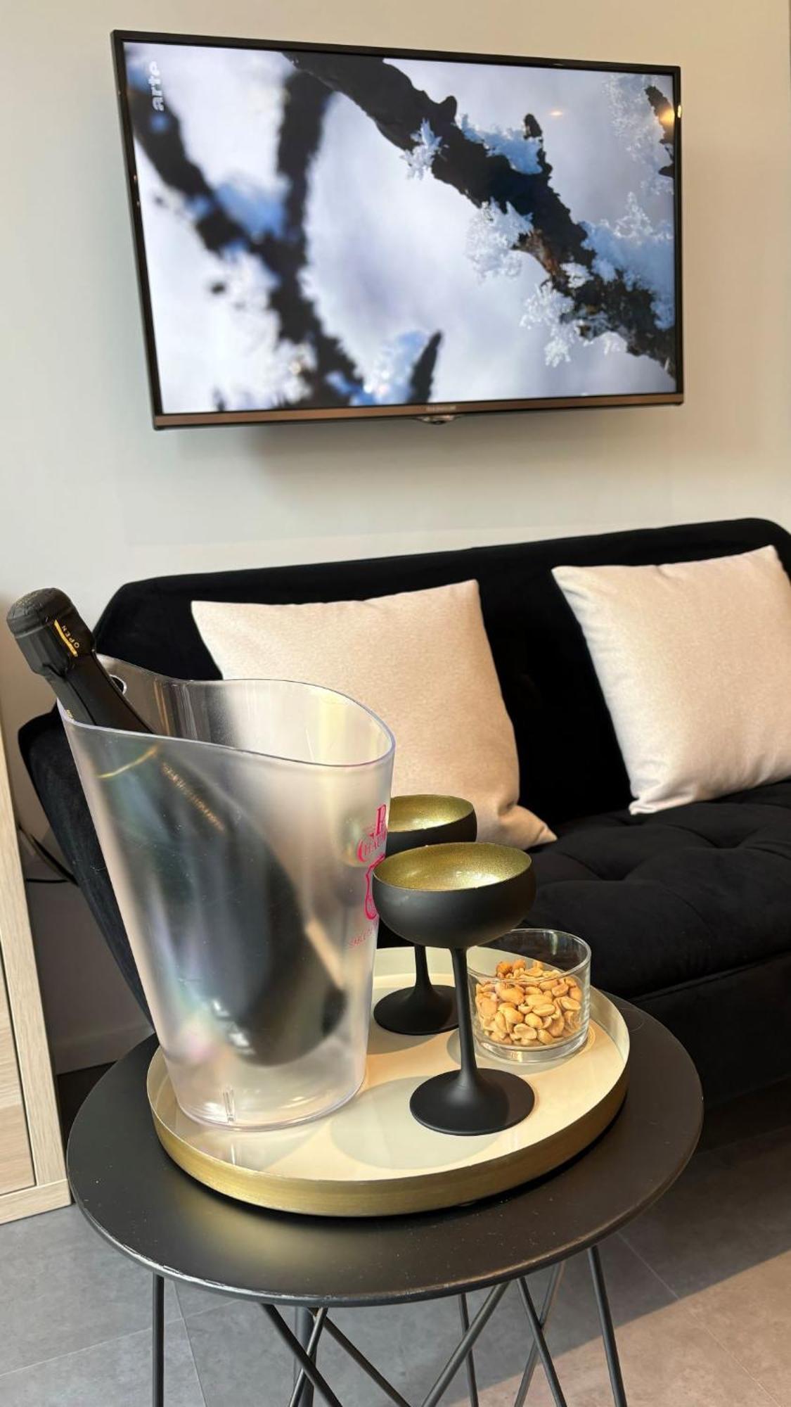Studio De L'Avenue Spa Eksteriør bilde